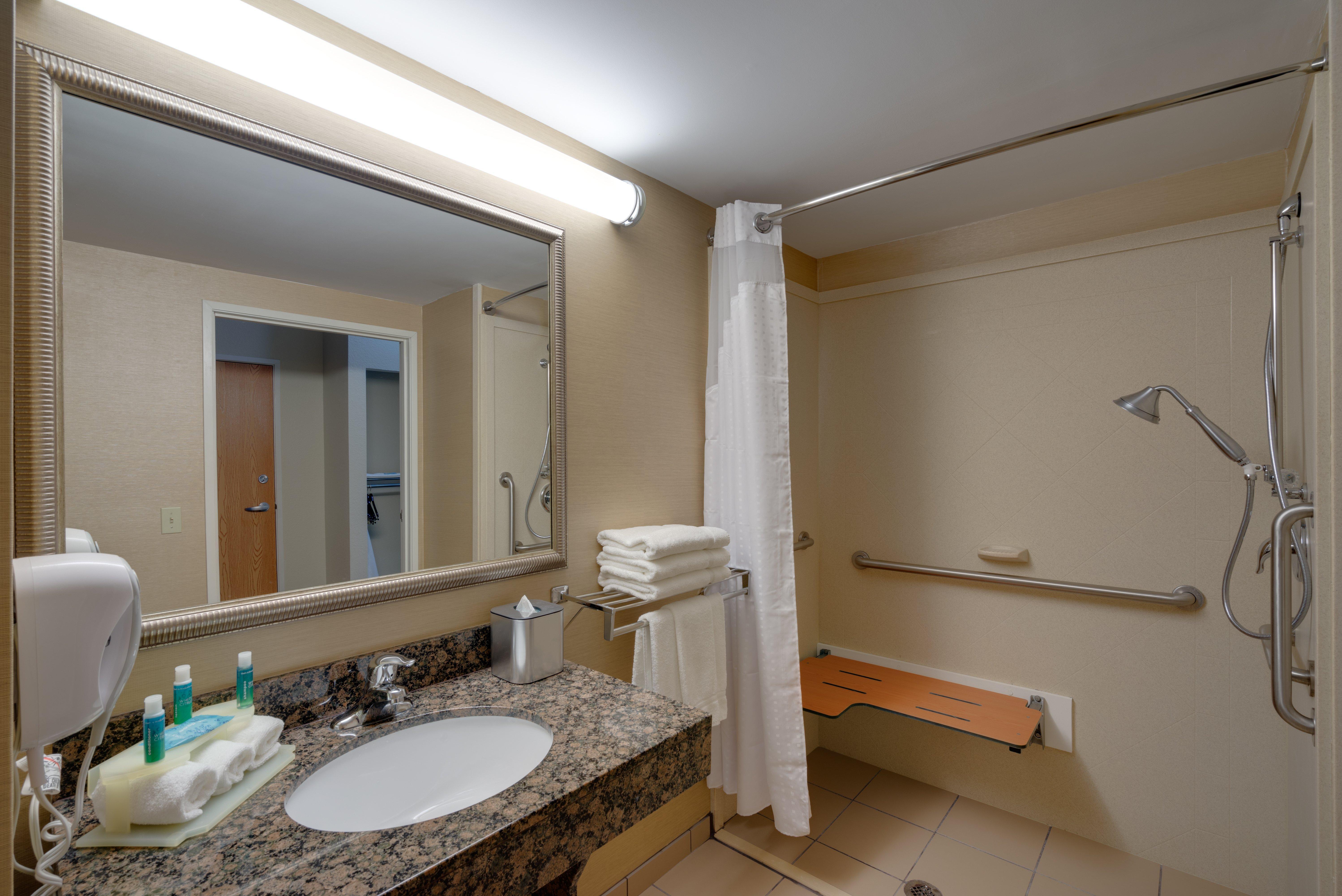 Shenandoah Junction Holiday Inn Express Charles Town By Ihg מראה חיצוני תמונה
