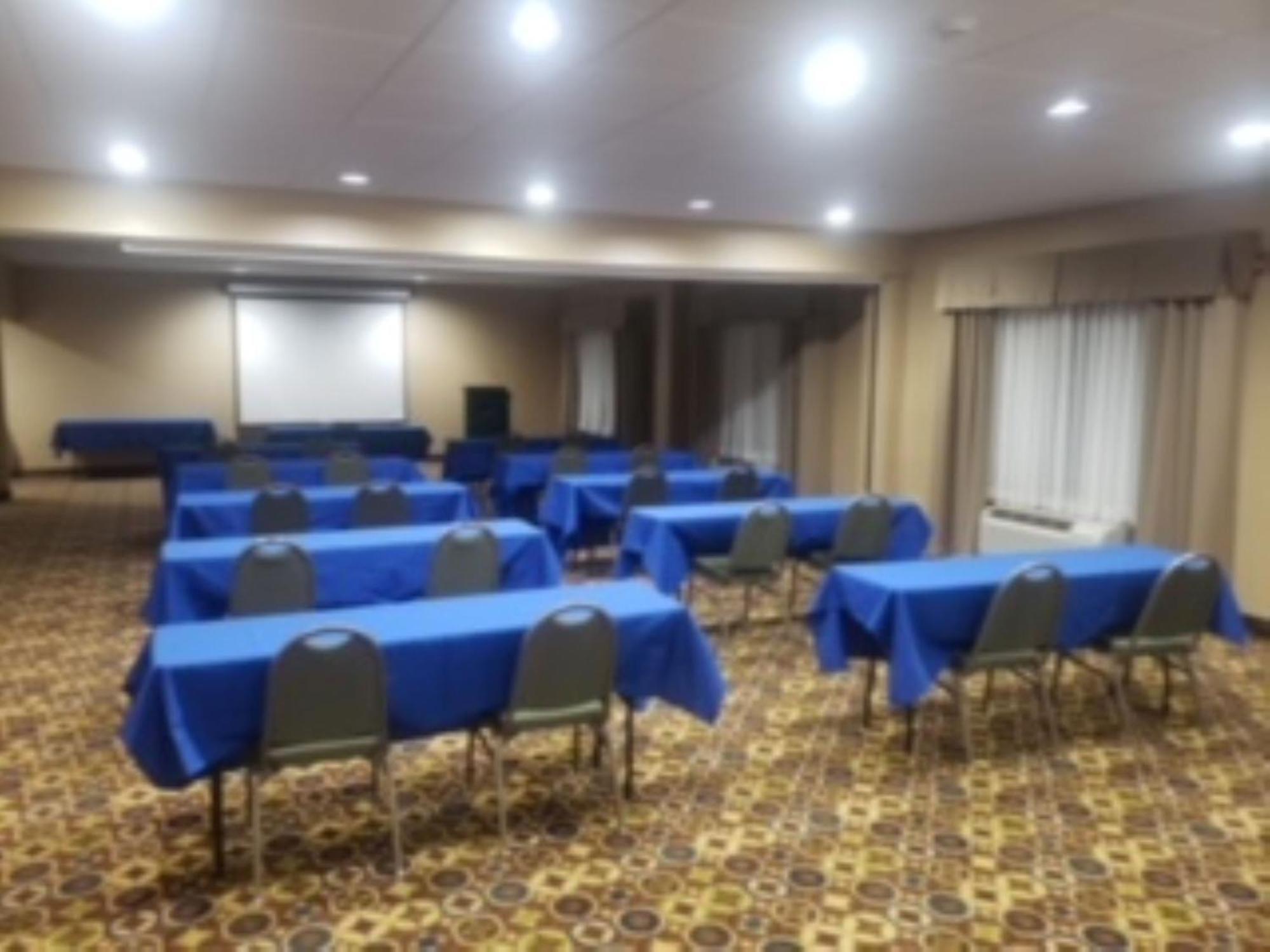 Shenandoah Junction Holiday Inn Express Charles Town By Ihg מראה חיצוני תמונה