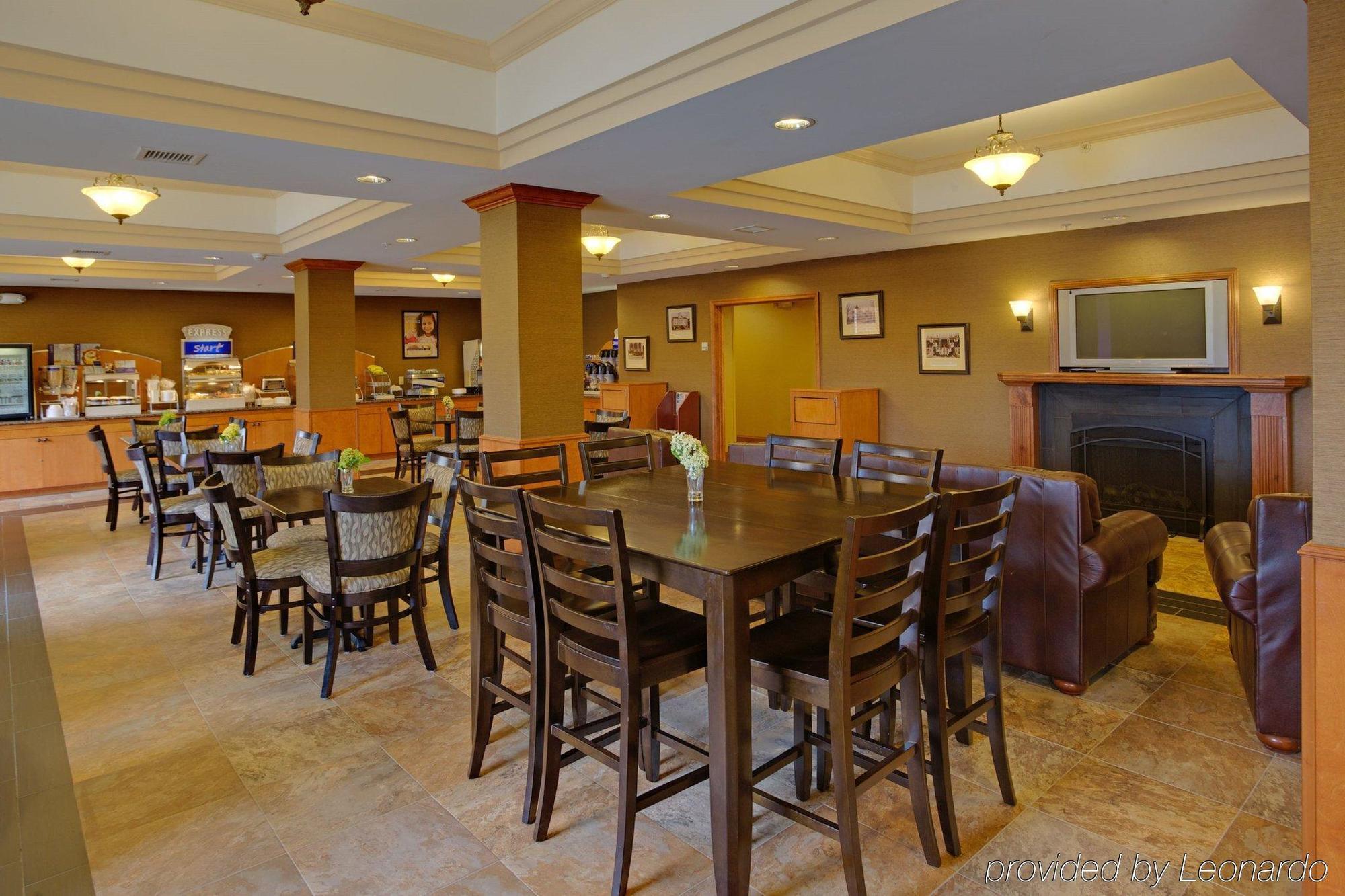 Shenandoah Junction Holiday Inn Express Charles Town By Ihg מראה חיצוני תמונה