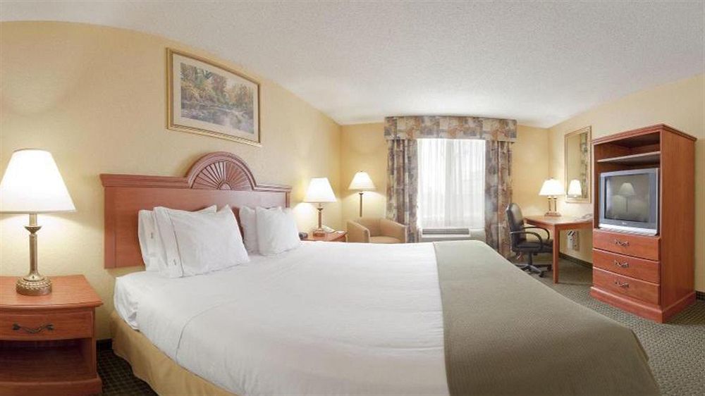 Shenandoah Junction Holiday Inn Express Charles Town By Ihg מראה חיצוני תמונה