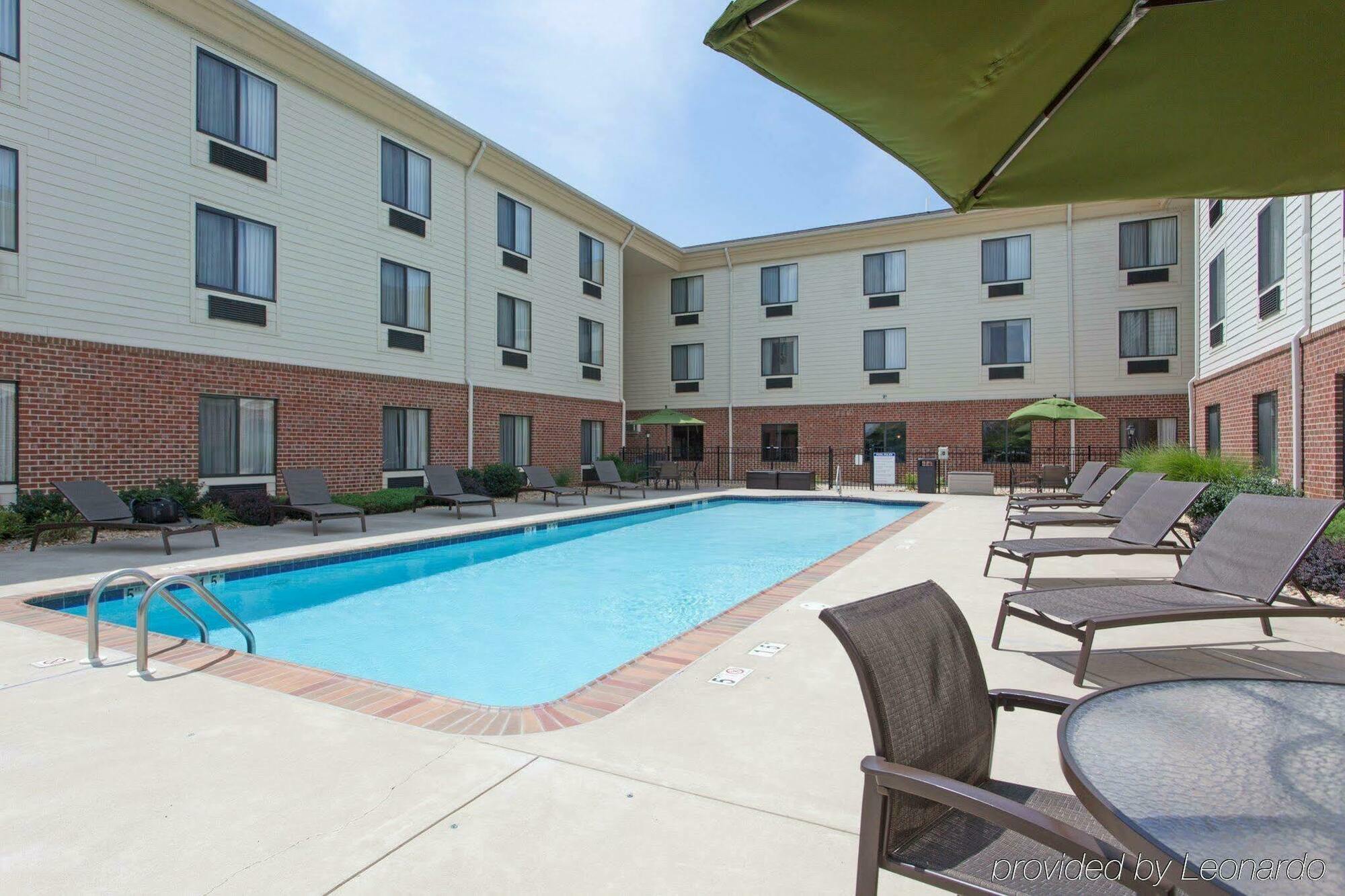 Shenandoah Junction Holiday Inn Express Charles Town By Ihg מראה חיצוני תמונה